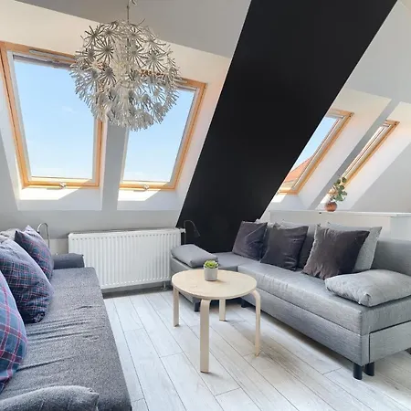 800 No.1 Centrum Apartment